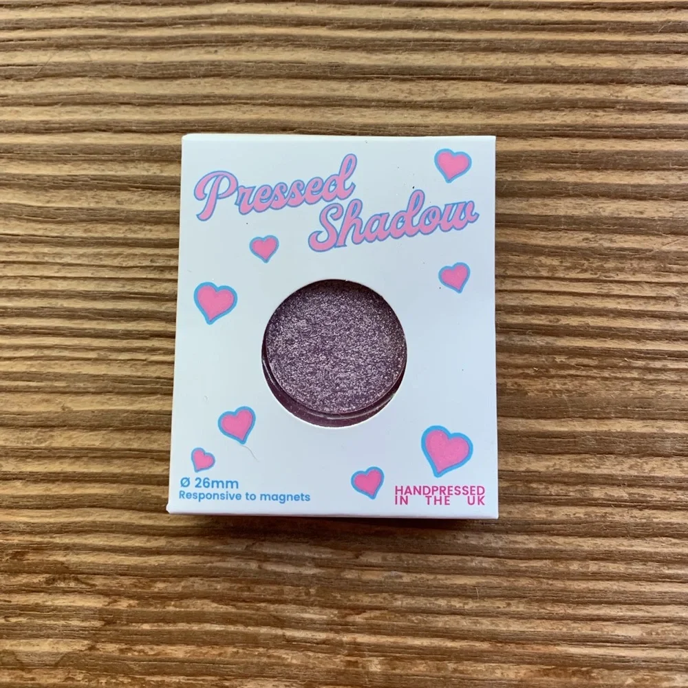 💰3/$30💰New Lilac Rose Pastel Roses UK Eyeshadow